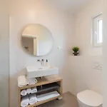 Вилла Auni Grey - Heated Pool - Rooftop - Seaview - Каштела