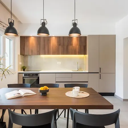 Auni Grey - Heated Pool - Rooftop - Seaview - Vila