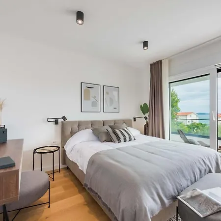 Auni Grey - Heated Pool - Rooftop - Seaview - Villa