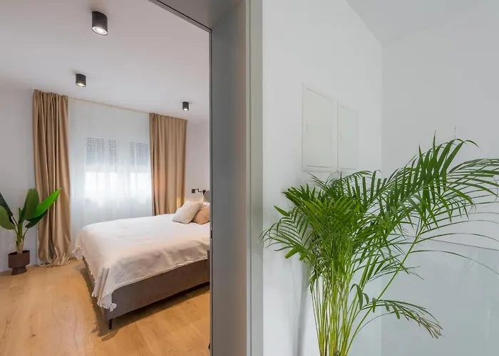 Auni Grey - Heated Pool - Rooftop - Seaview - Villa *